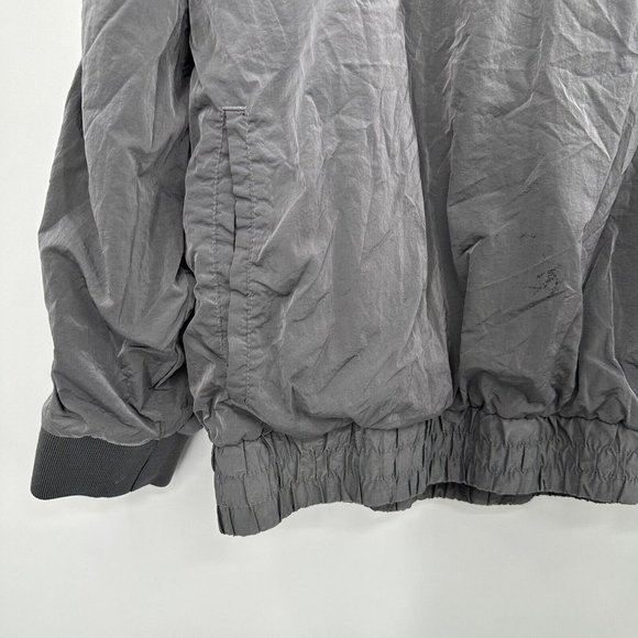 SIKSILK Gray Spellout‎ Stripe Nylon Quarter Zip Jacket Size Large - Picture 6 of 10